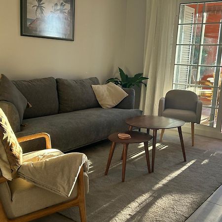 אדחה Playa Del Duque-Amazing Views 2 Bedroom מראה חיצוני תמונה