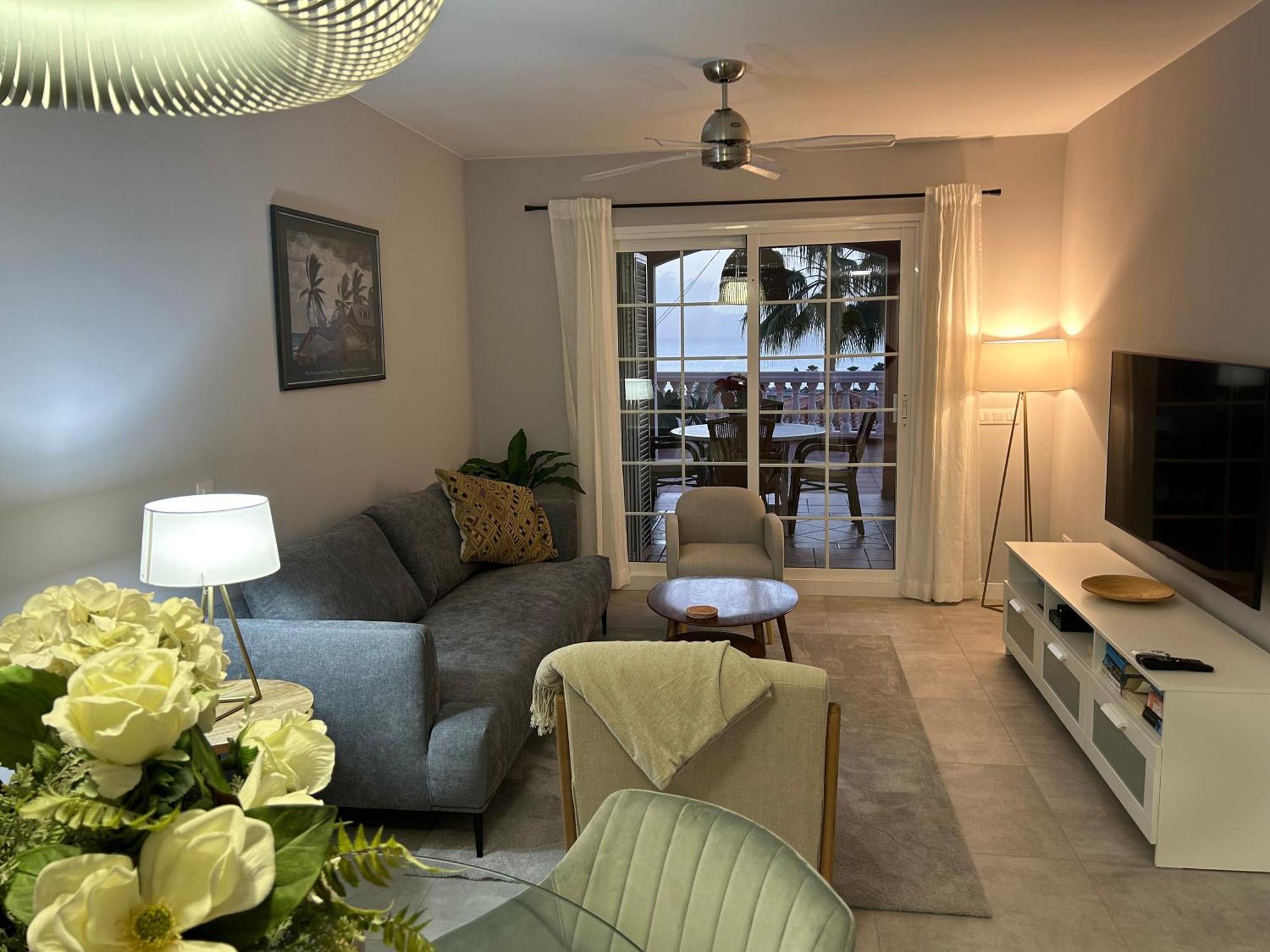 אדחה Playa Del Duque-Amazing Views 2 Bedroom מראה חיצוני תמונה